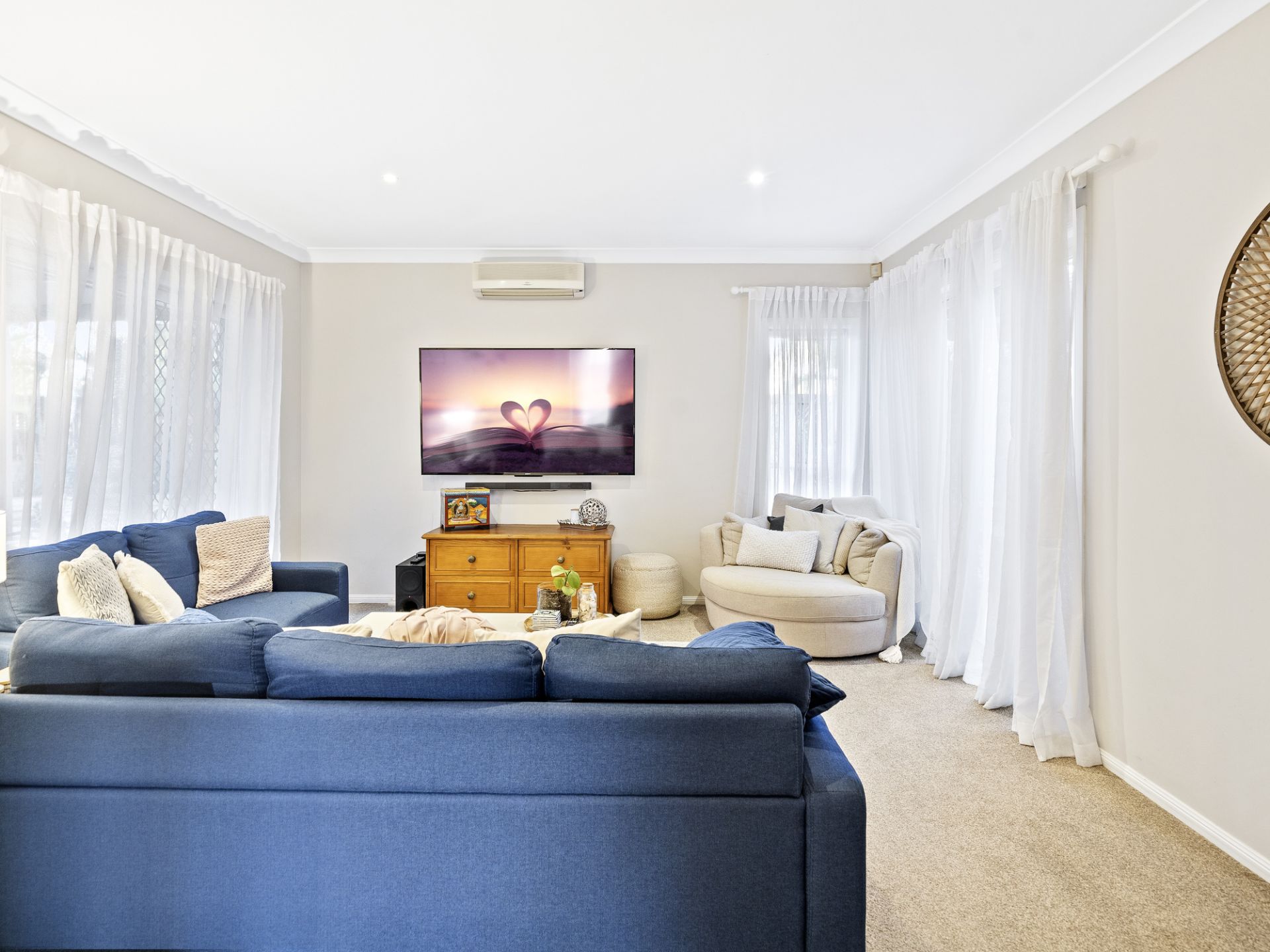 2 Sundown Drive, Paradise Point - Thumbnail 5