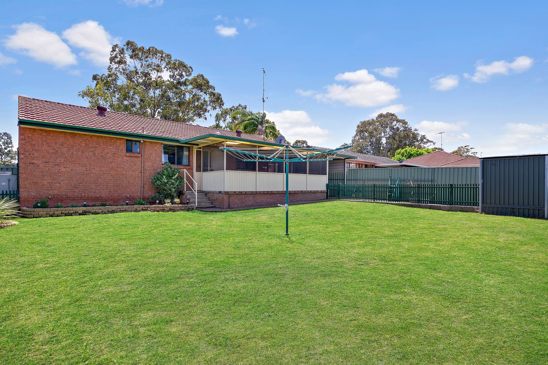 Real Estate For Lease 21 Woodland Road St Helens Park , NSW