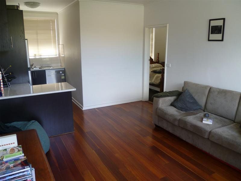 Modern & Great Location
