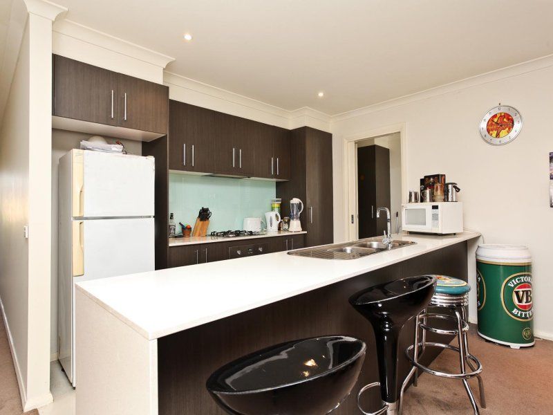 9 Regent Close, Burnside Heights - Thumbnail 3