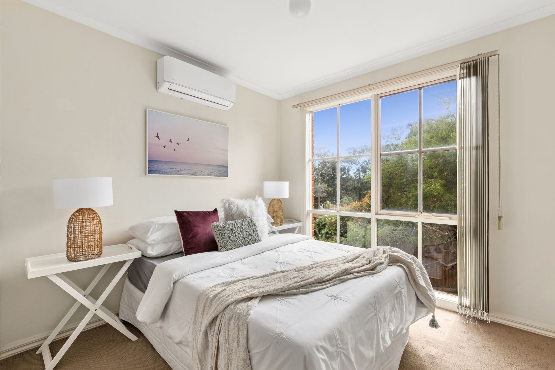 Sunny, Spacious & Superbly Located