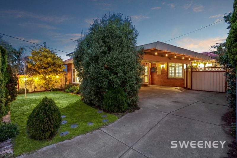 110 Mills Street, Altona North - Thumbnail 2