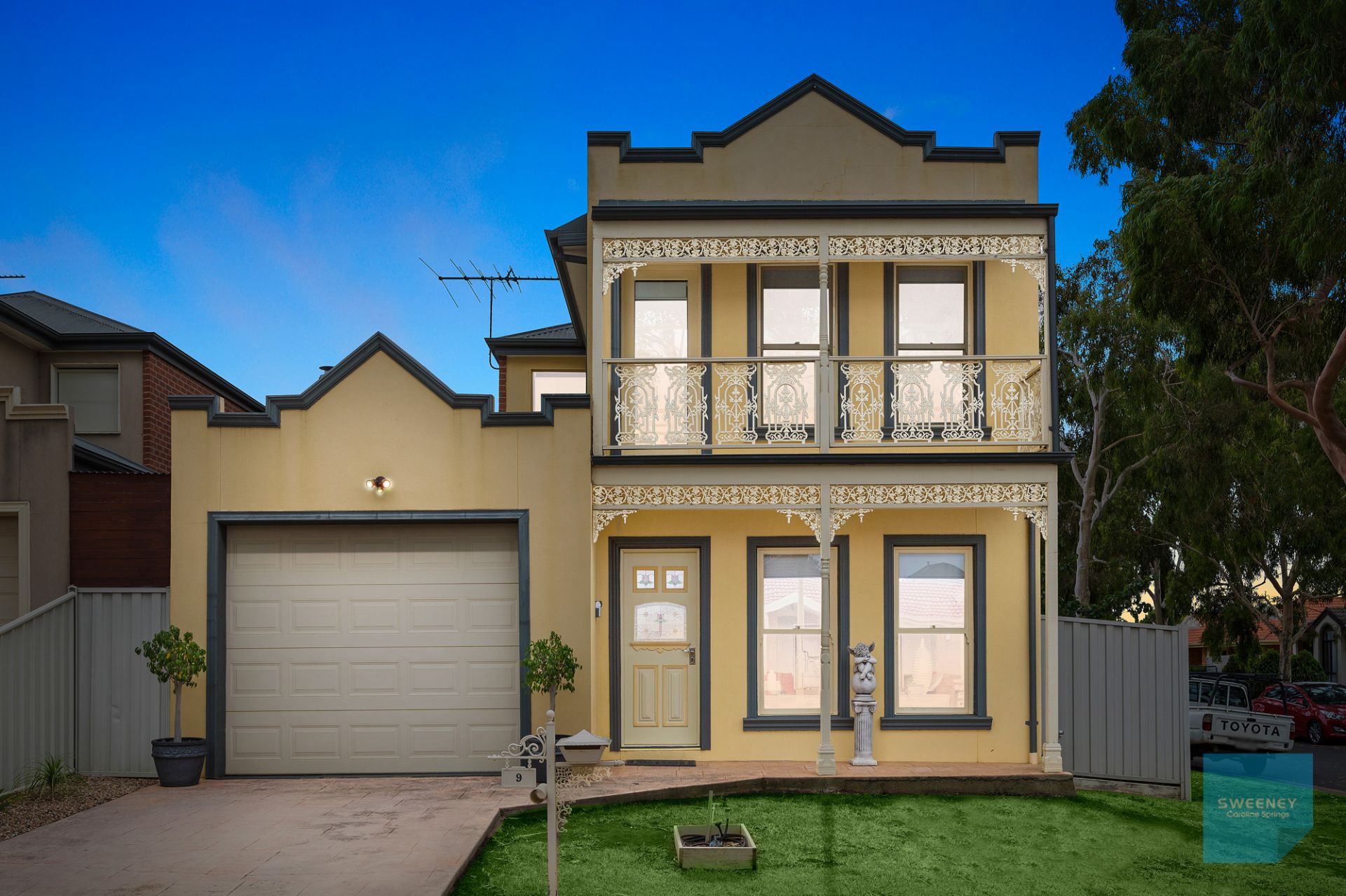 9 Abbington Crescent, Caroline Springs - Thumbnail 2