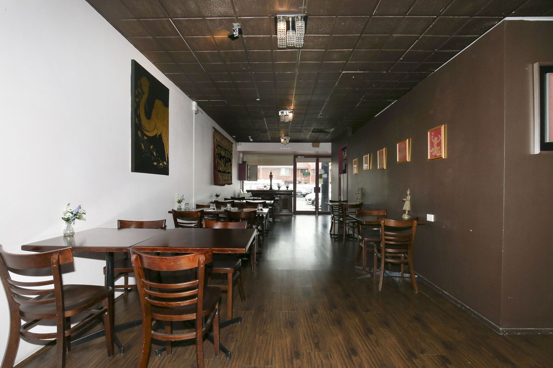 EXCELLENT LOCATION WITH GREAT EXPOSURE