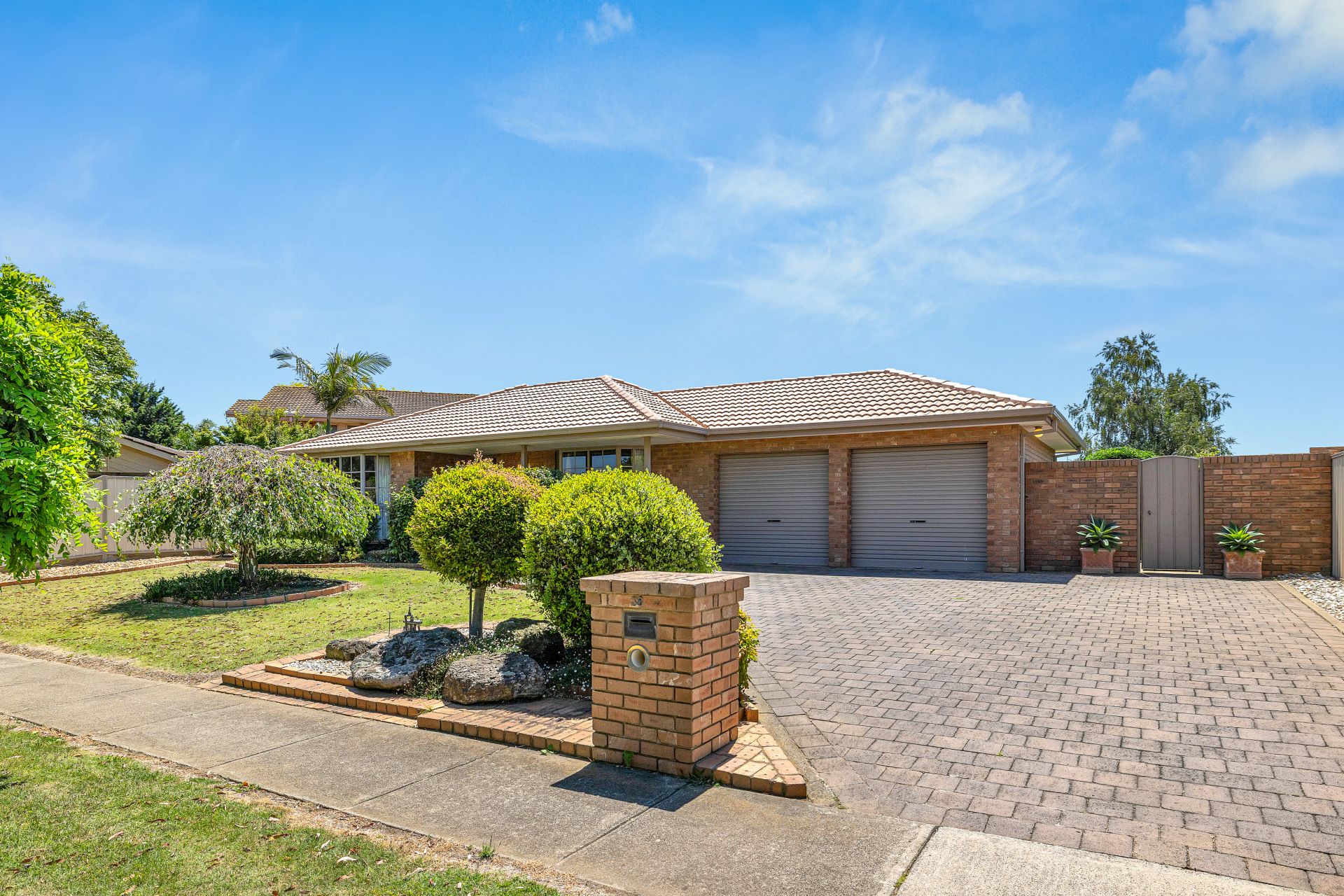 38 St Andrews Drive, Werribee OBrien Real Estate