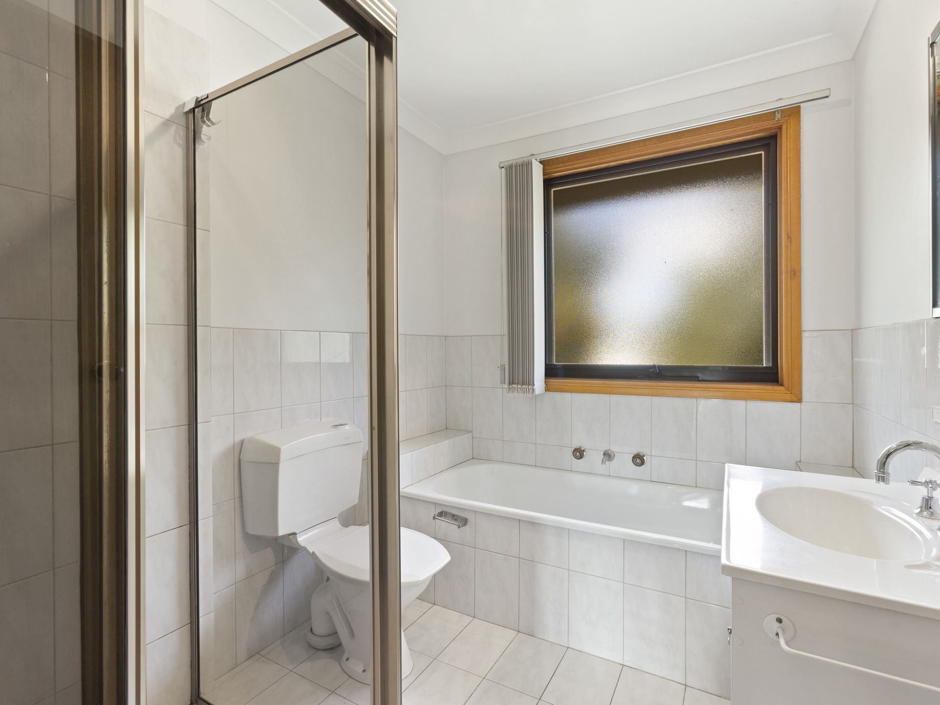 Real Estate For Sale 2/61 Great Ocean Road Anglesea , VIC