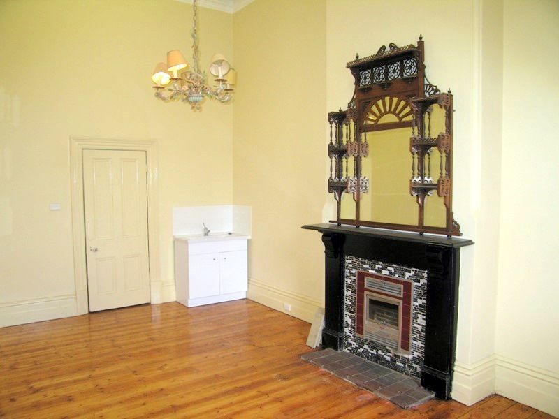 99 Gordon Street, Footscray - Thumbnail 5