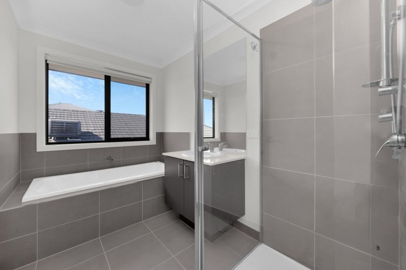 18 La Tour Boulevard, Wollert