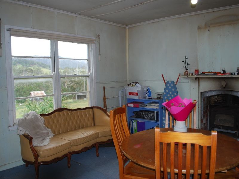 25 New Buildings Road, New Buildings