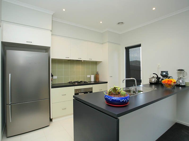 6 Callista Close, Taylors Hill - Thumbnail 3