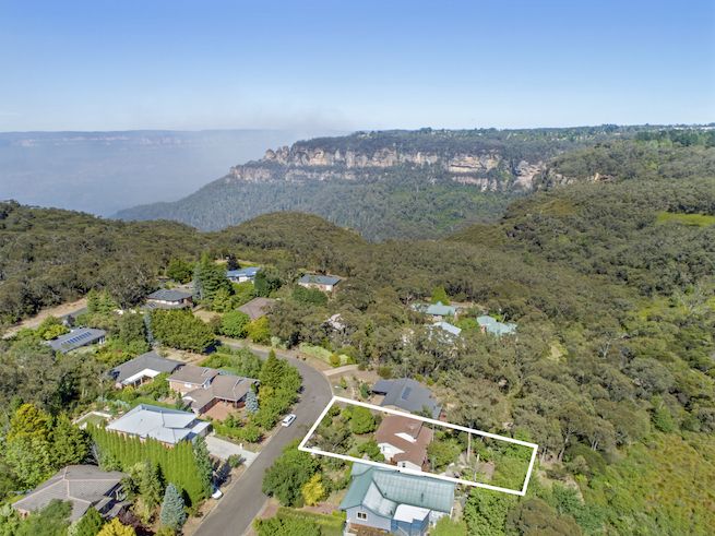 23 Galston Crescent Leura 2780