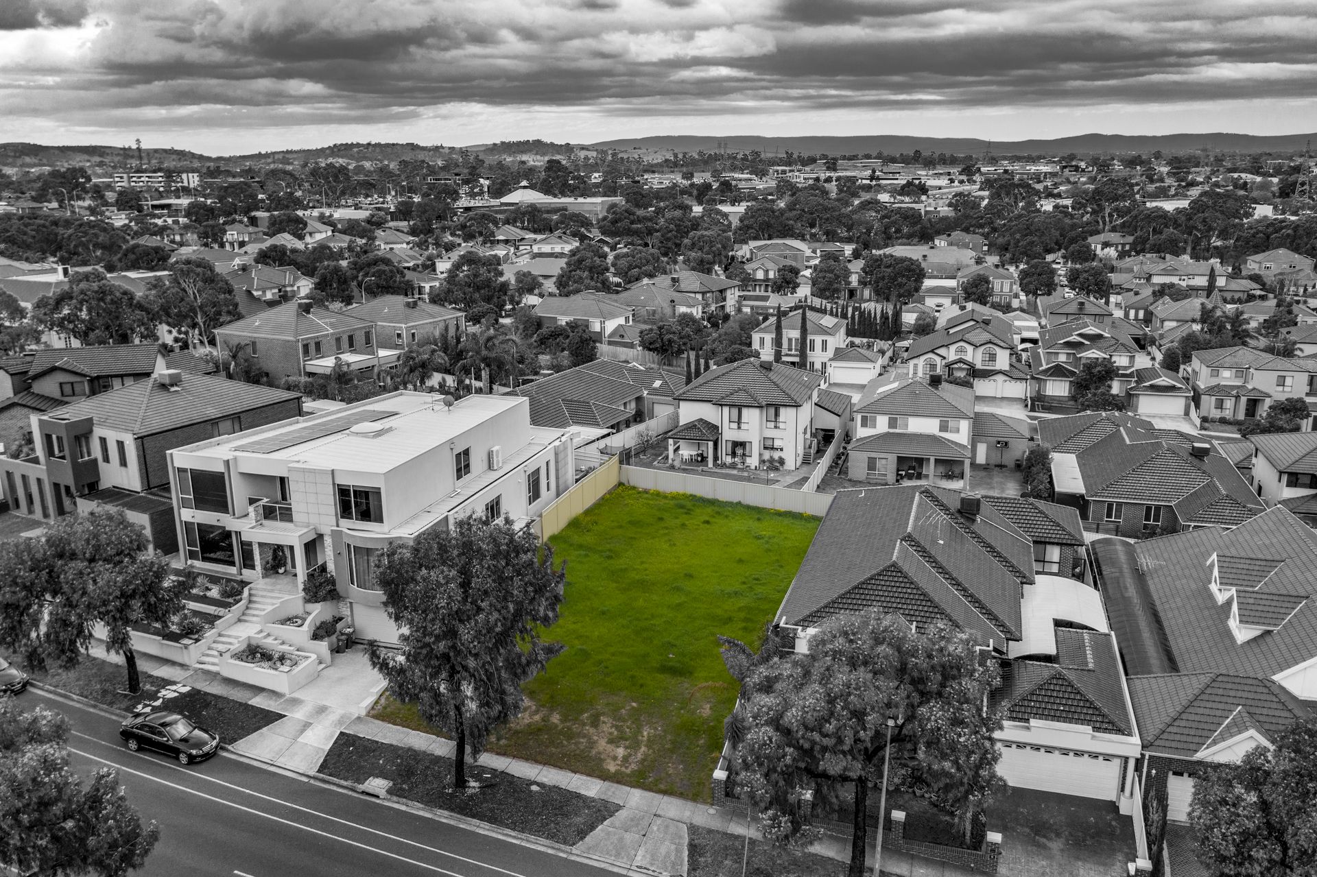 LUCKY LAST IN PRESTIGIOUS RIVERGUM