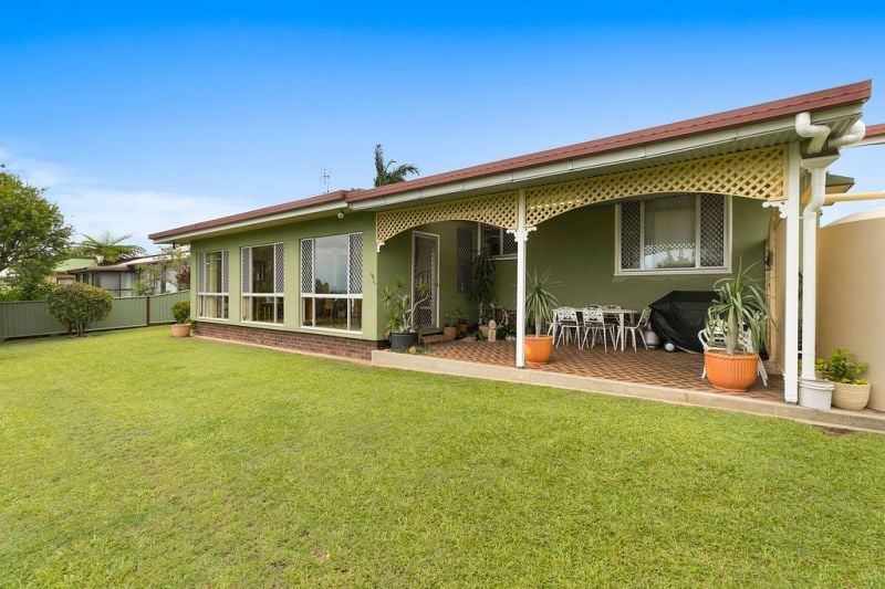 11 Isabella Avenue Nambour QLD, Nambour - Thumbnail 6