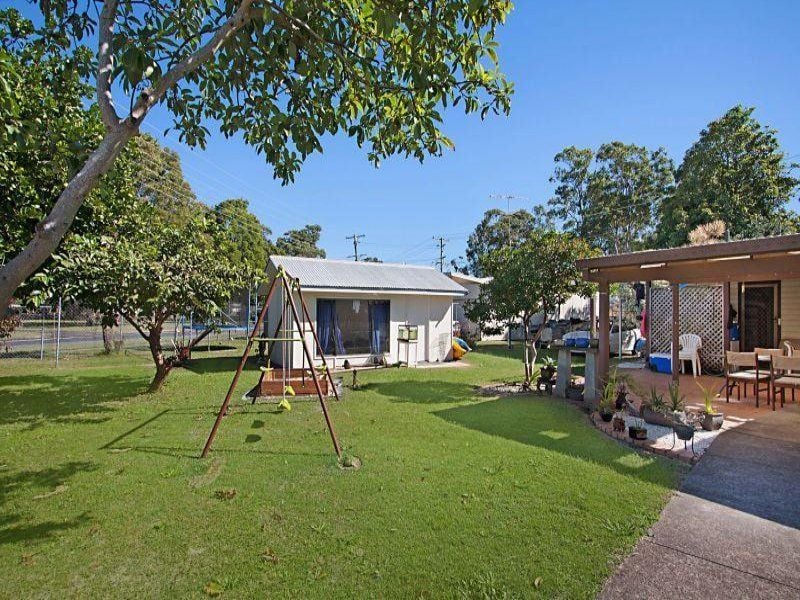 54 Dry Dock Road TWEED HEADS SOUTH NSW, Tweed Heads South - Thumbnail 2