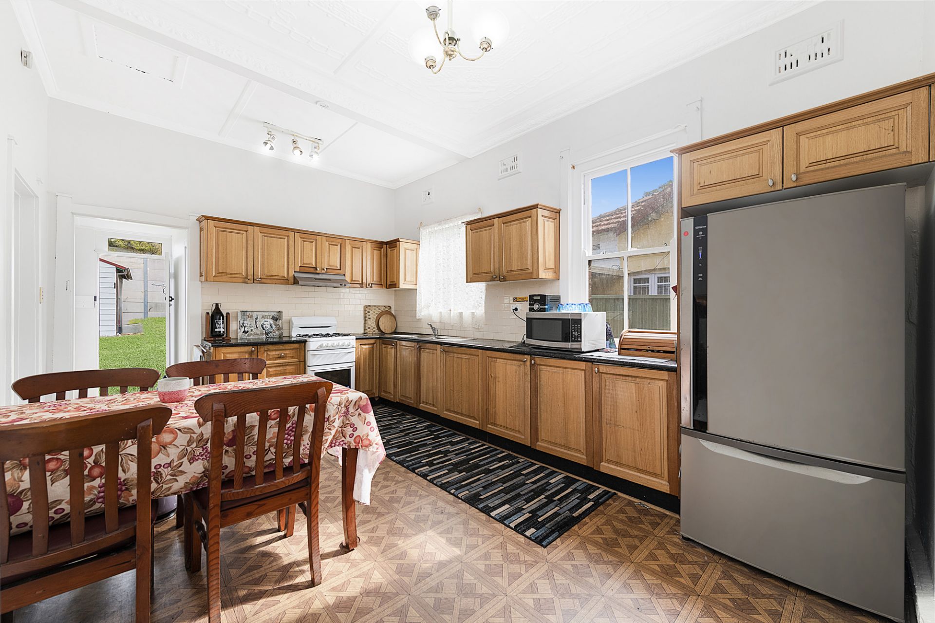 7 Telopea Avenue, Homebush West, West - Thumbnail 3