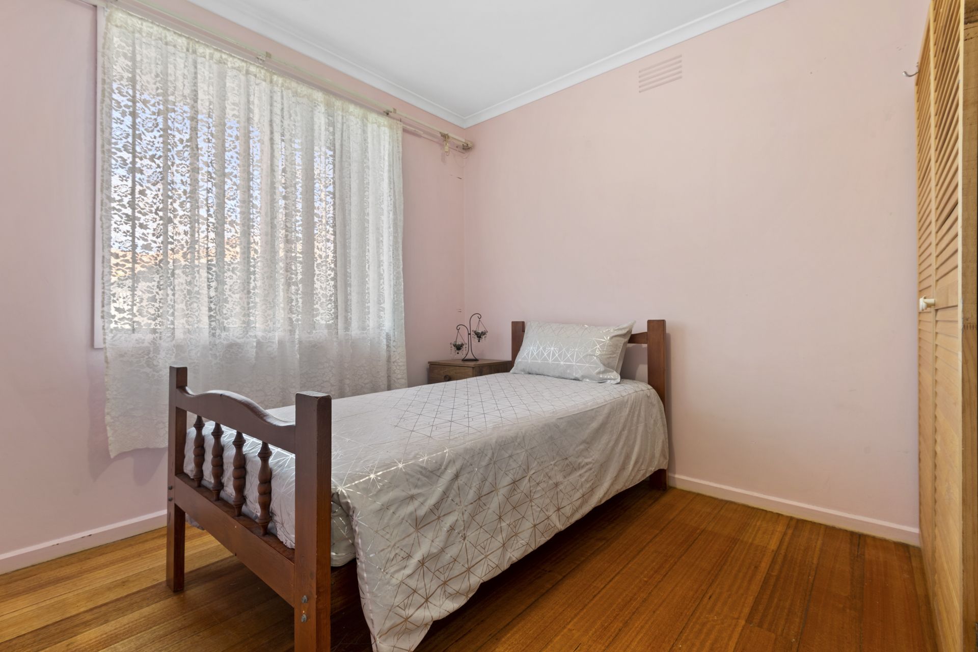 AFFORDABLE 4 BEDROOM FAMILY HOME