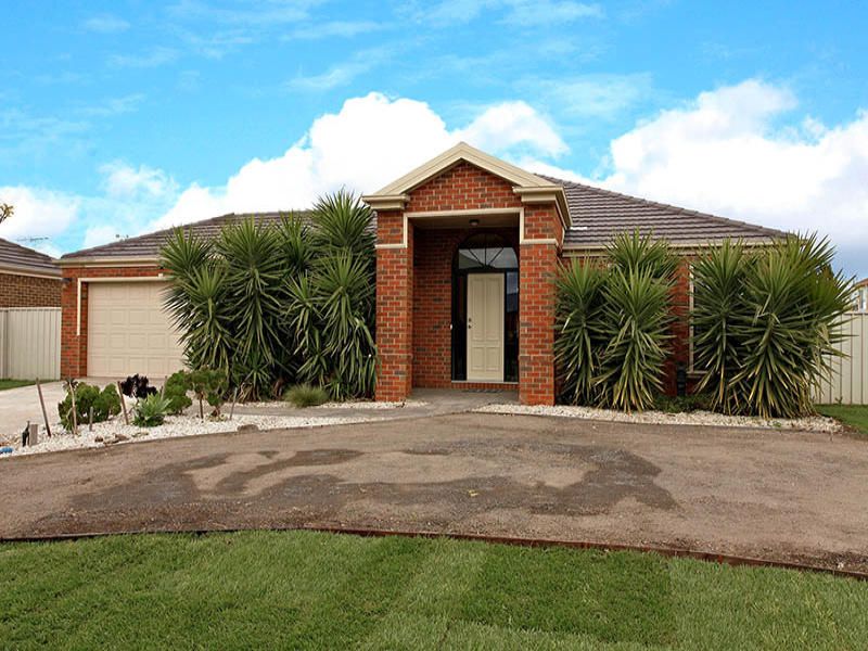 21 Ranmore Grove, Caroline Springs - Thumbnail 2