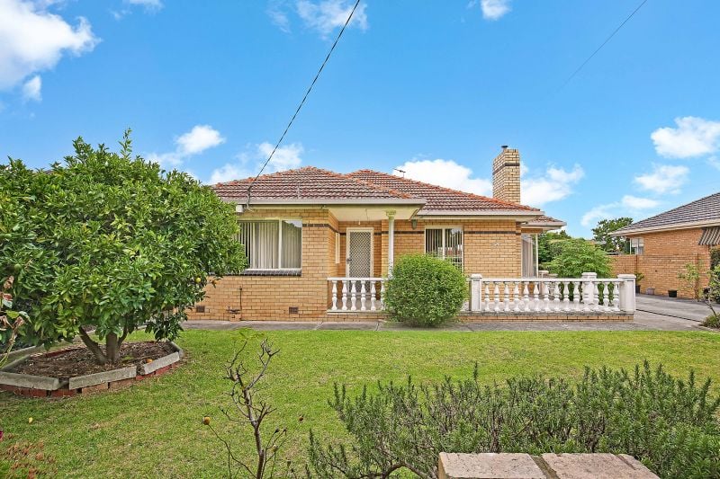 71 McFadzean Avenue, Reservoir