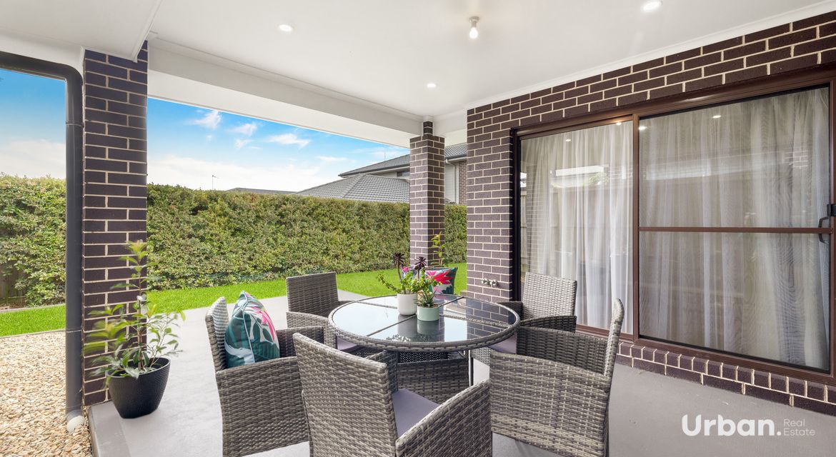 Colebee 14 Birkdale Street