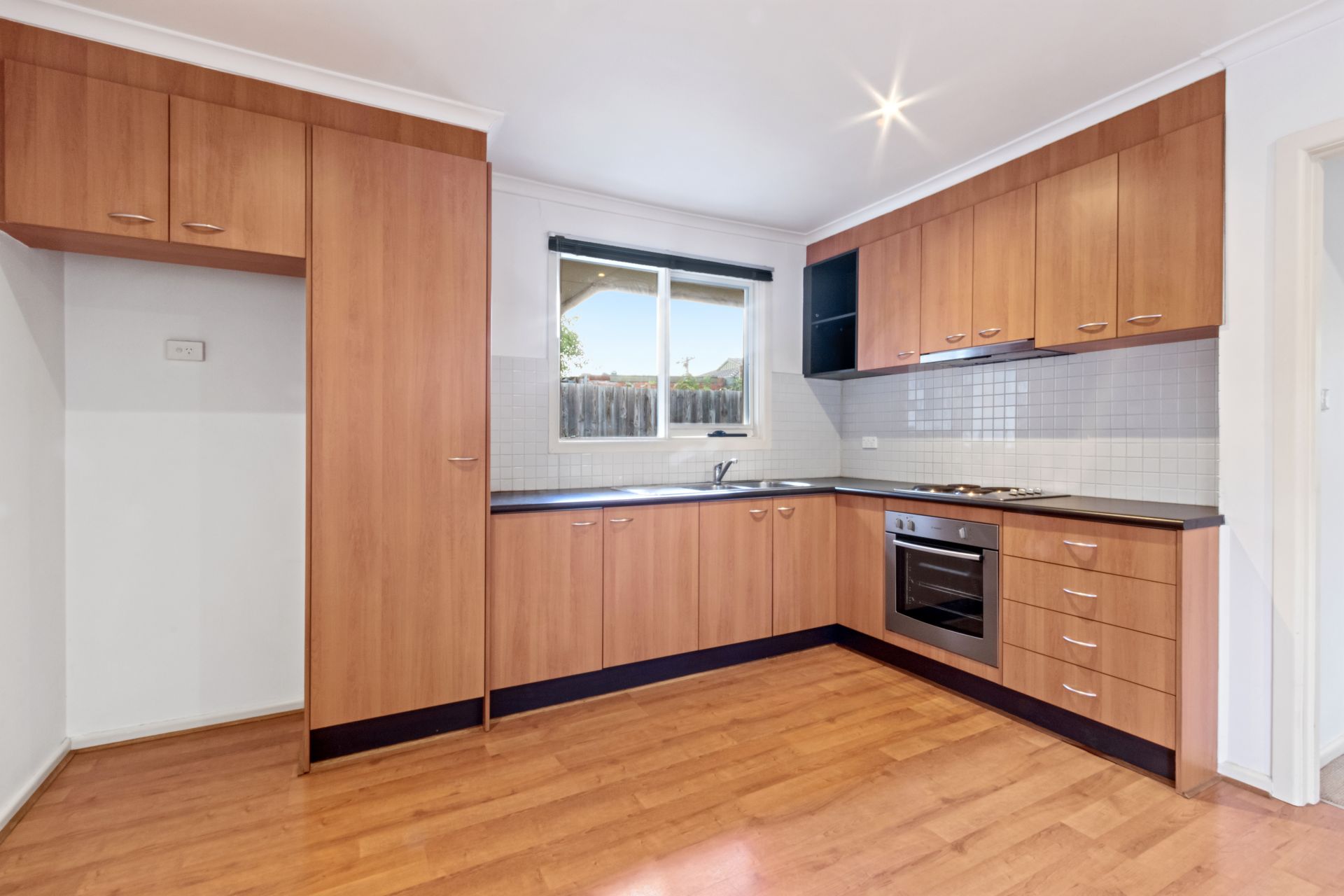 Terrific Unit With A Huge Courtyard!