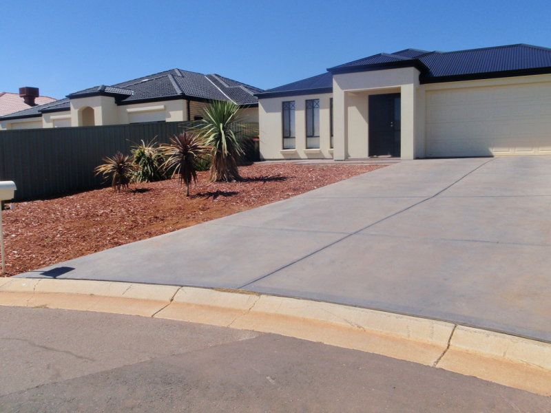  Blakeview 5114