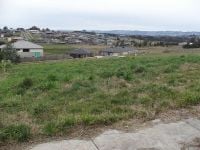 3 Ruby Close