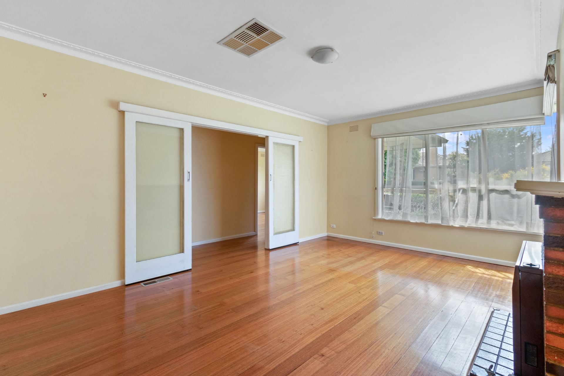 Spacious 3 Bedroom Home!