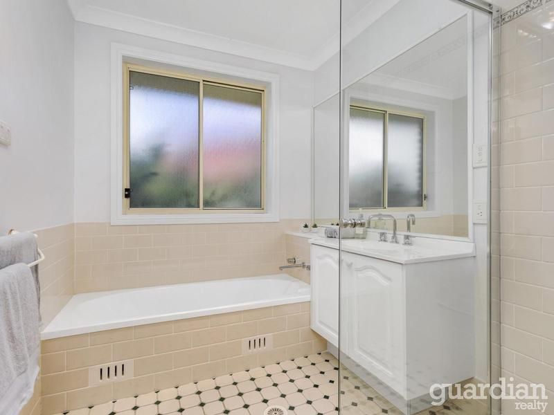10 Ravensbourne Circuit Dural NSW, Dural - Thumbnail 7