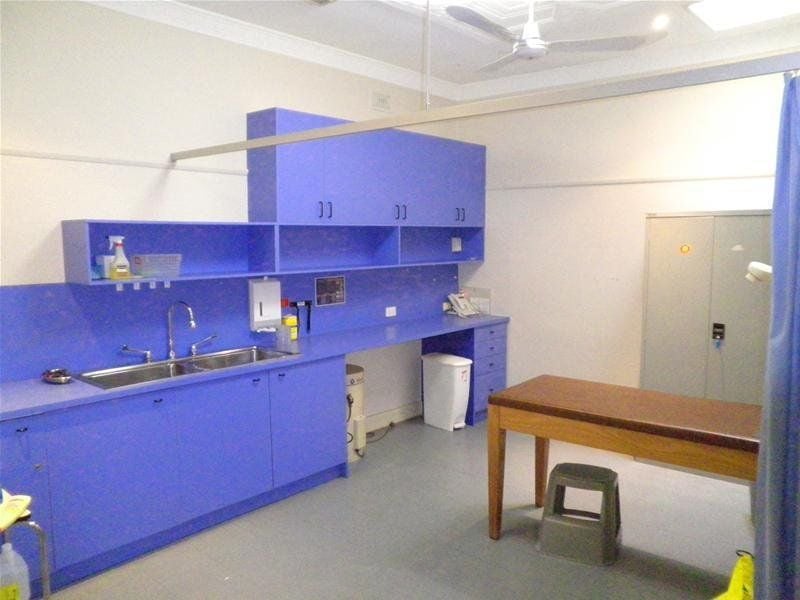 MEDICAL & ALLIED HEALTH CONSULTING ROOMS