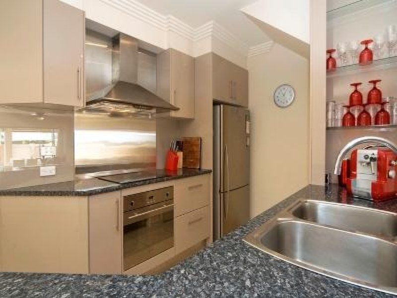1/13 Lord Street KIRRA QLD, Kirra - Thumbnail 8
