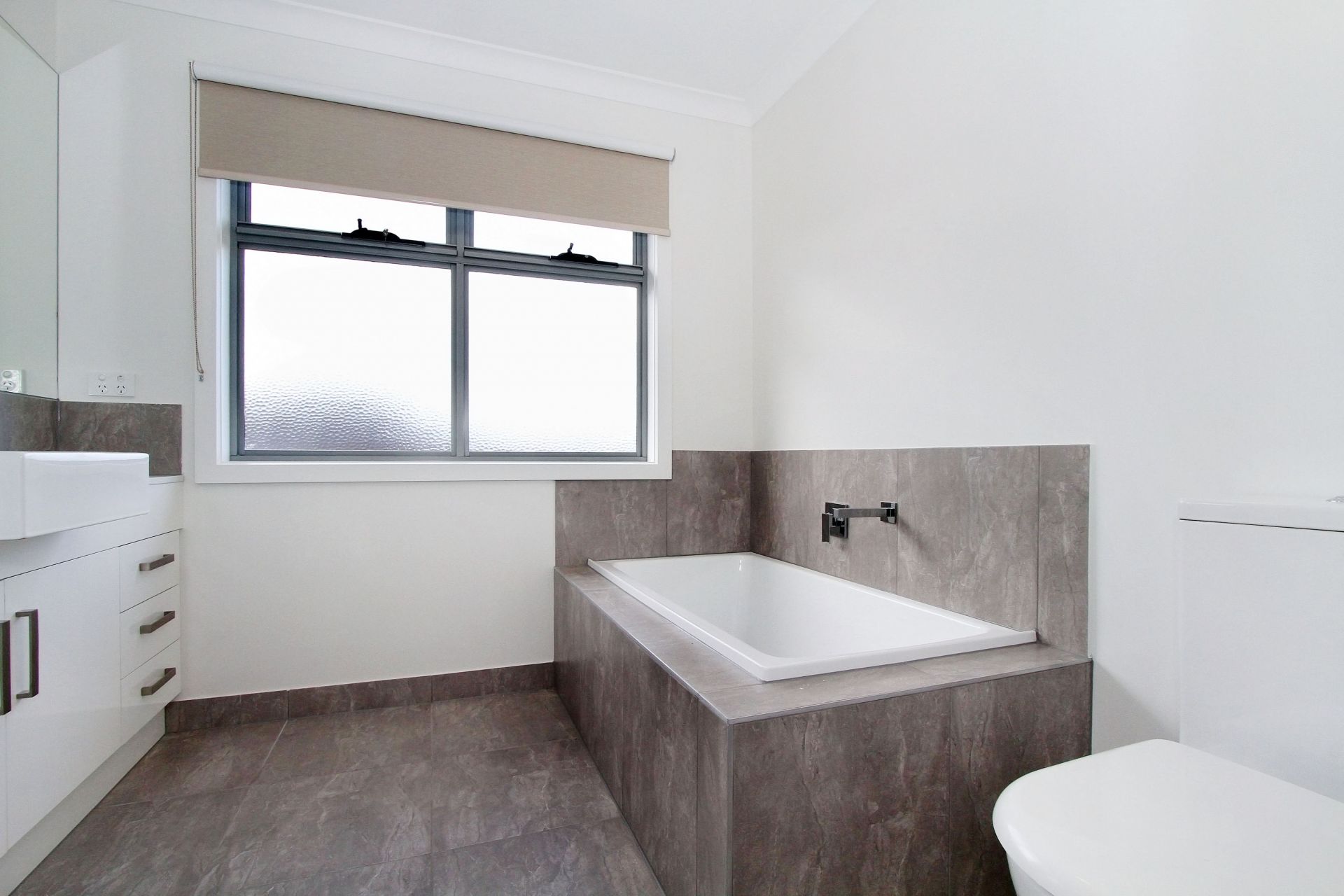 SLEEK AND SPACIOUS