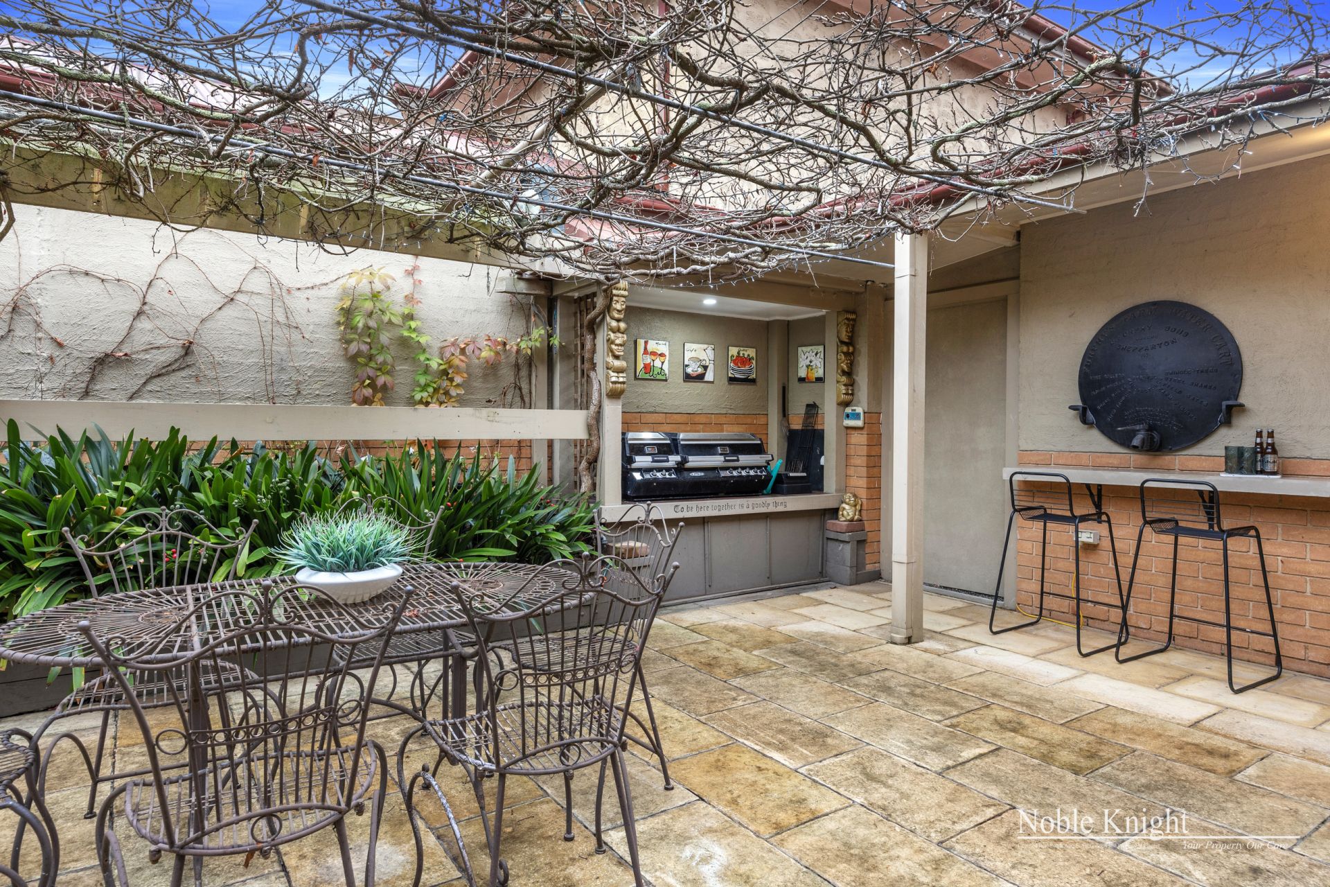 9/5155 Bell Street, Yarra Glen Noble Knight