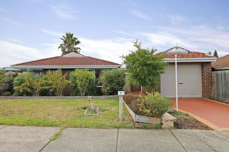 6 Ford Court, Mill Park
