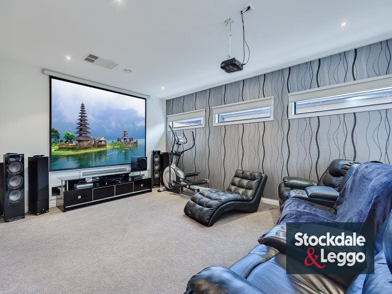6 Yoemans Drive MERNDA, Mernda - Thumbnail 7
