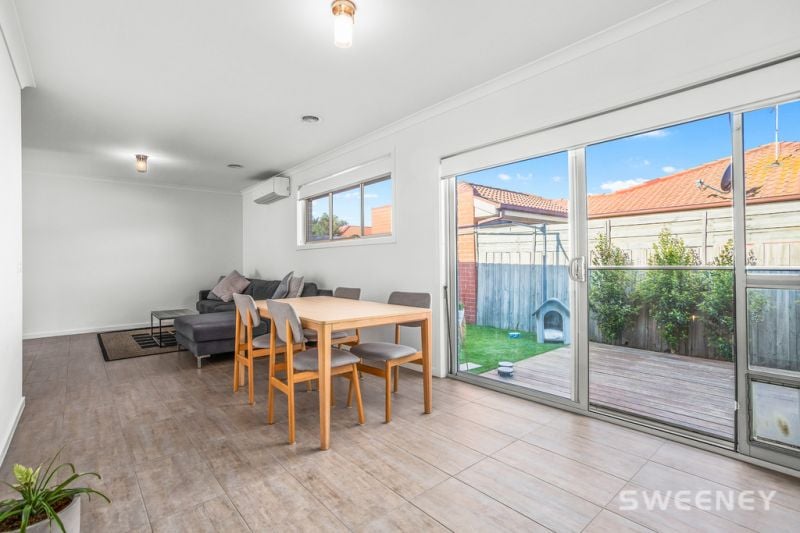 4/5 Douglas Court, Altona Meadows - Thumbnail 4