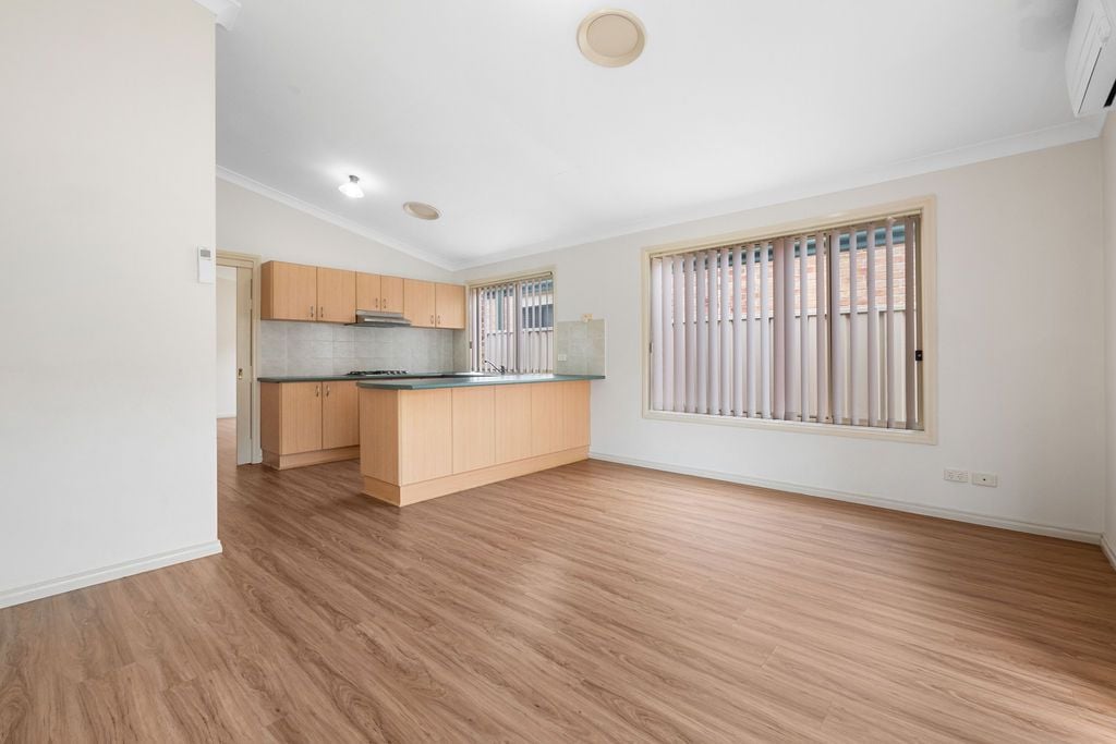 Real Estate For Lease 105 Manorhouse Boulevard Quakers Hill , NSW