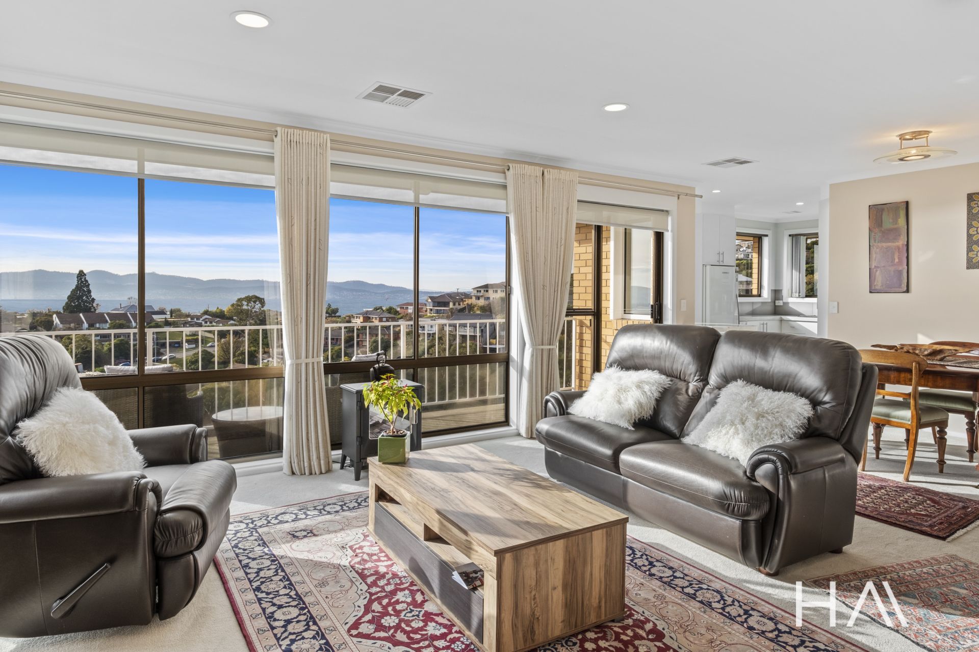 2/14 Edith Avenue Sandy Bay, Sandy Bay - Thumbnail 5