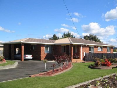 3
 
 
 
  
 
 
 2
 
 
 
  
 
 
 2
 
 
 
 
 
 
 
 42 Park Drive, AMBLESIDE TAS 7310, Ambleside - Thumbnail 3