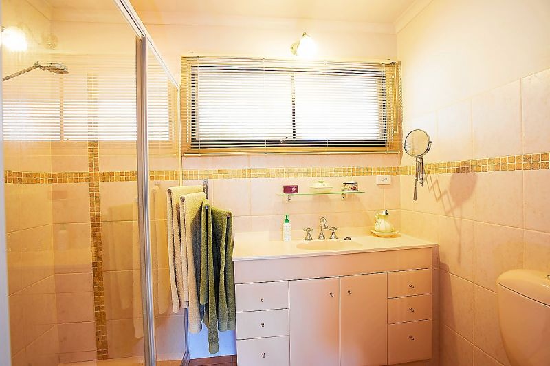 19 Robertsons Road, Bacchus Marsh - Thumbnail 7