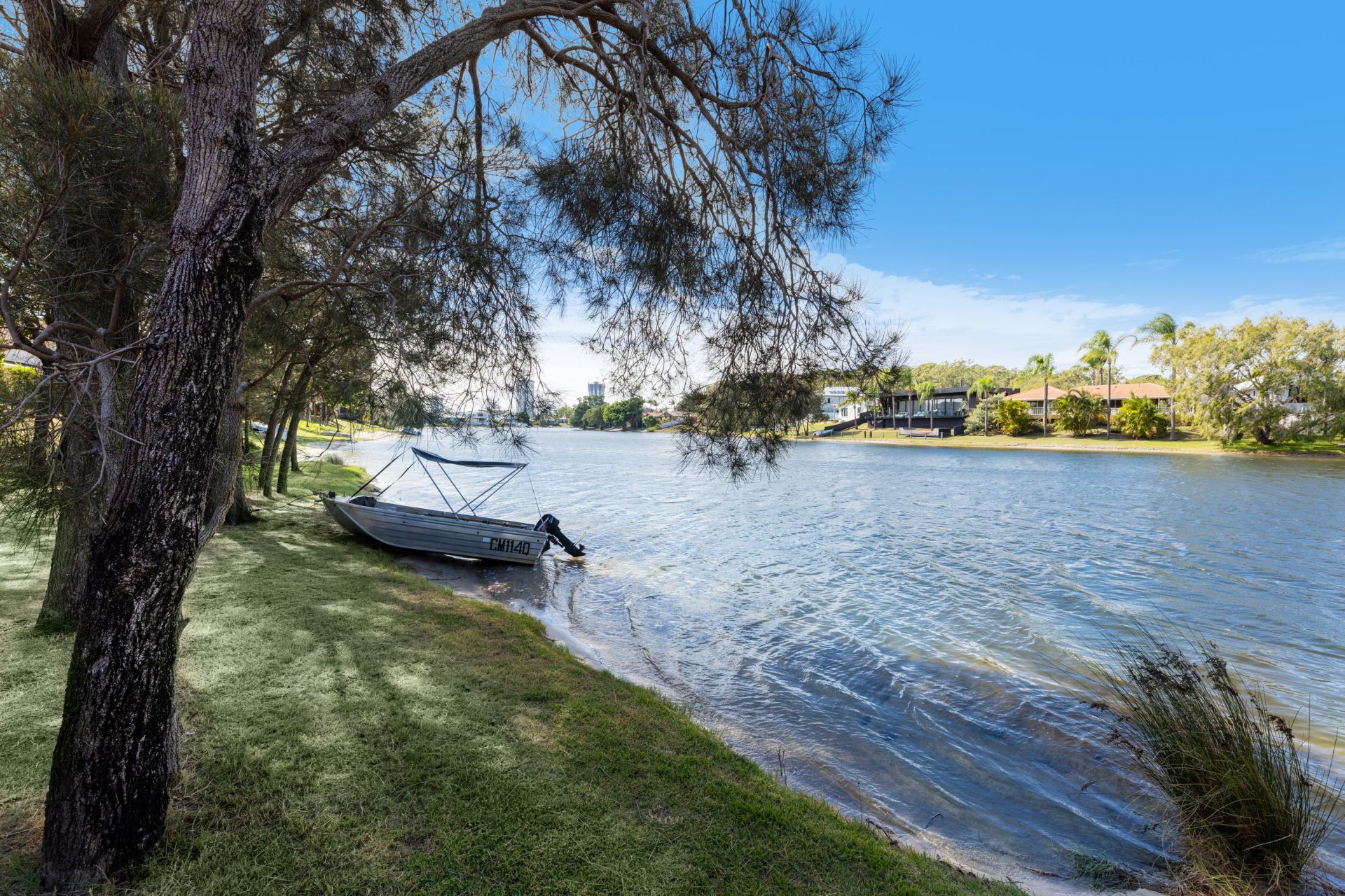 2/32 Sunbird Street, Burleigh Waters Lacey West