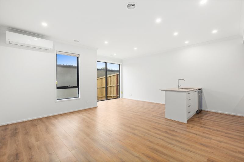 14 Growling Crescent, Wollert