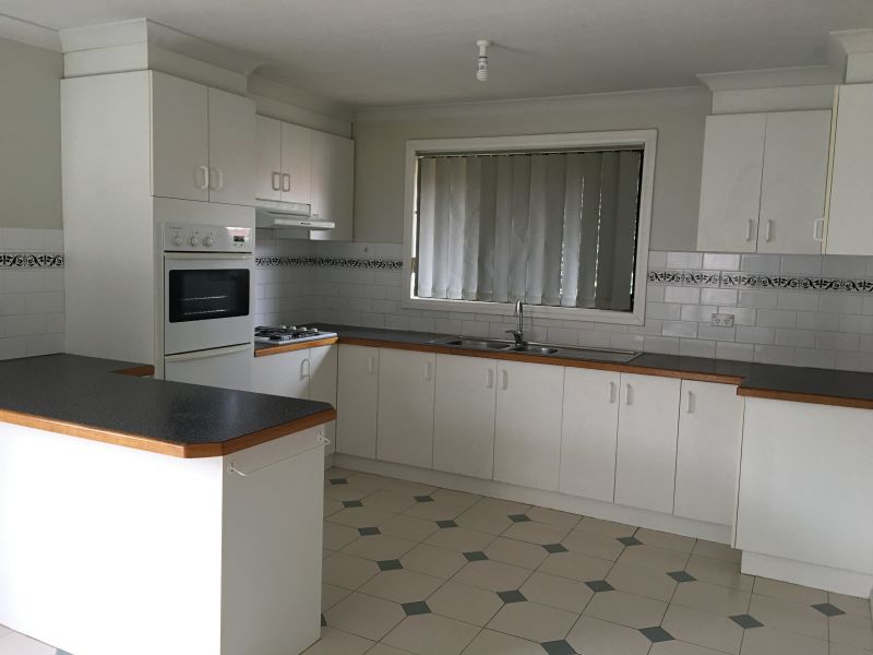 2/76A Purinuan Road, Reservoir