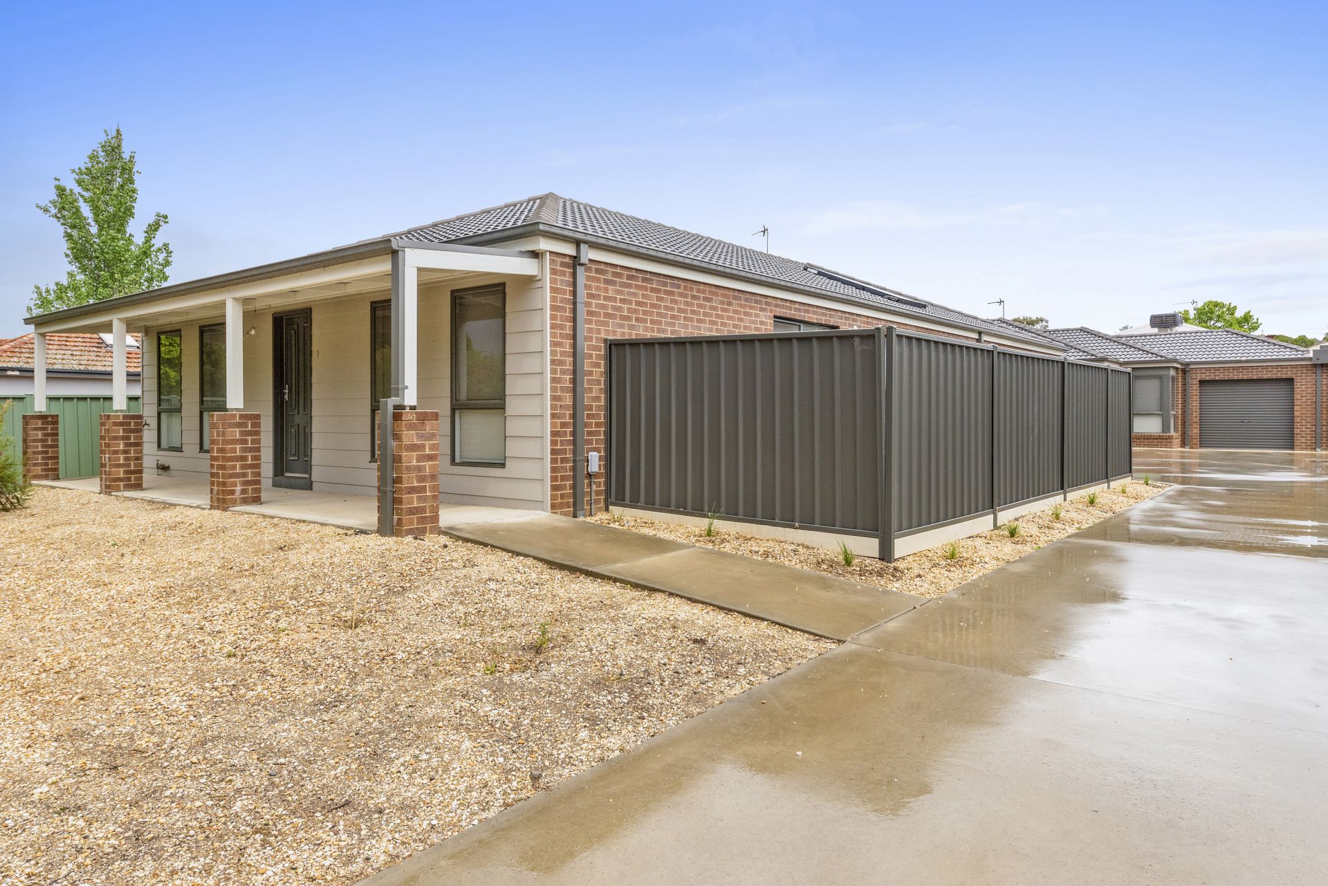 1/2325 WOOD Street, Long Gully DCK Real Estate