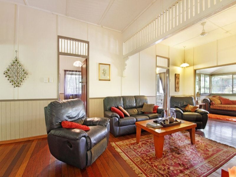 5 Wakefield Street WOOMBYE QLD, Woombye - Thumbnail 2