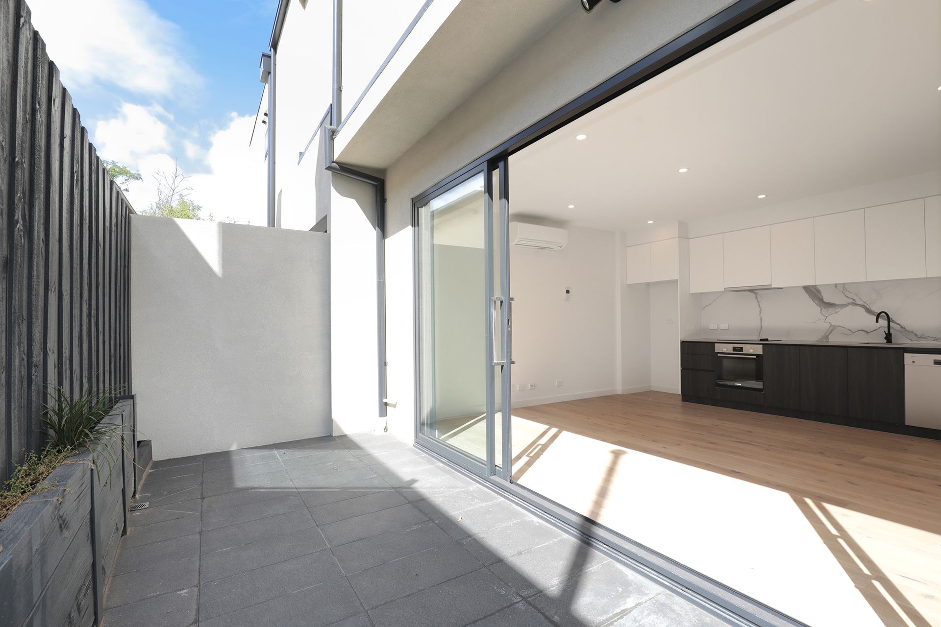 G01/991 Glenhuntly Road, Caulfield - Thumbnail 8