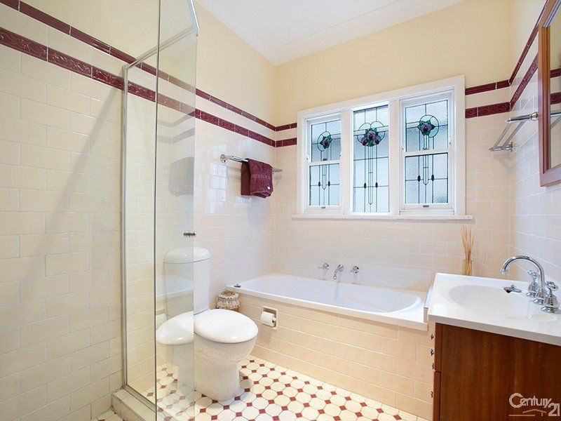 9 Seventh Avenue, JANNALI, Jannali - Thumbnail 8