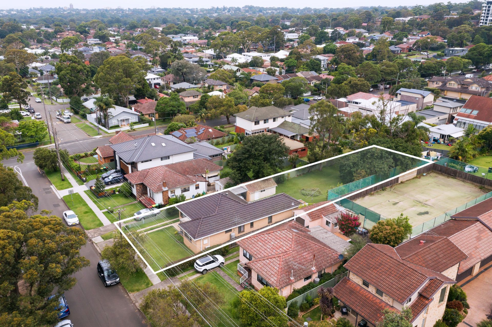8 Dianella Street, CARINGBAH, Caringbah - Thumbnail 2