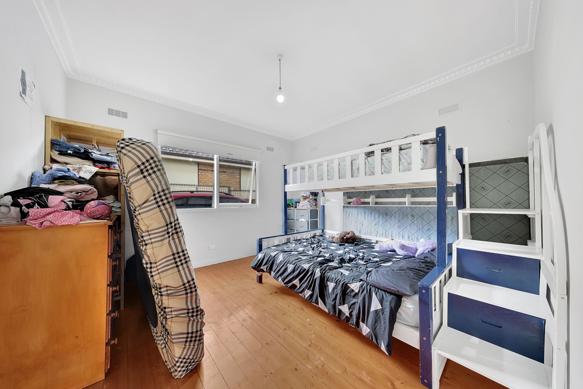 RENOVATE or DEVELOP (land 646m2)
