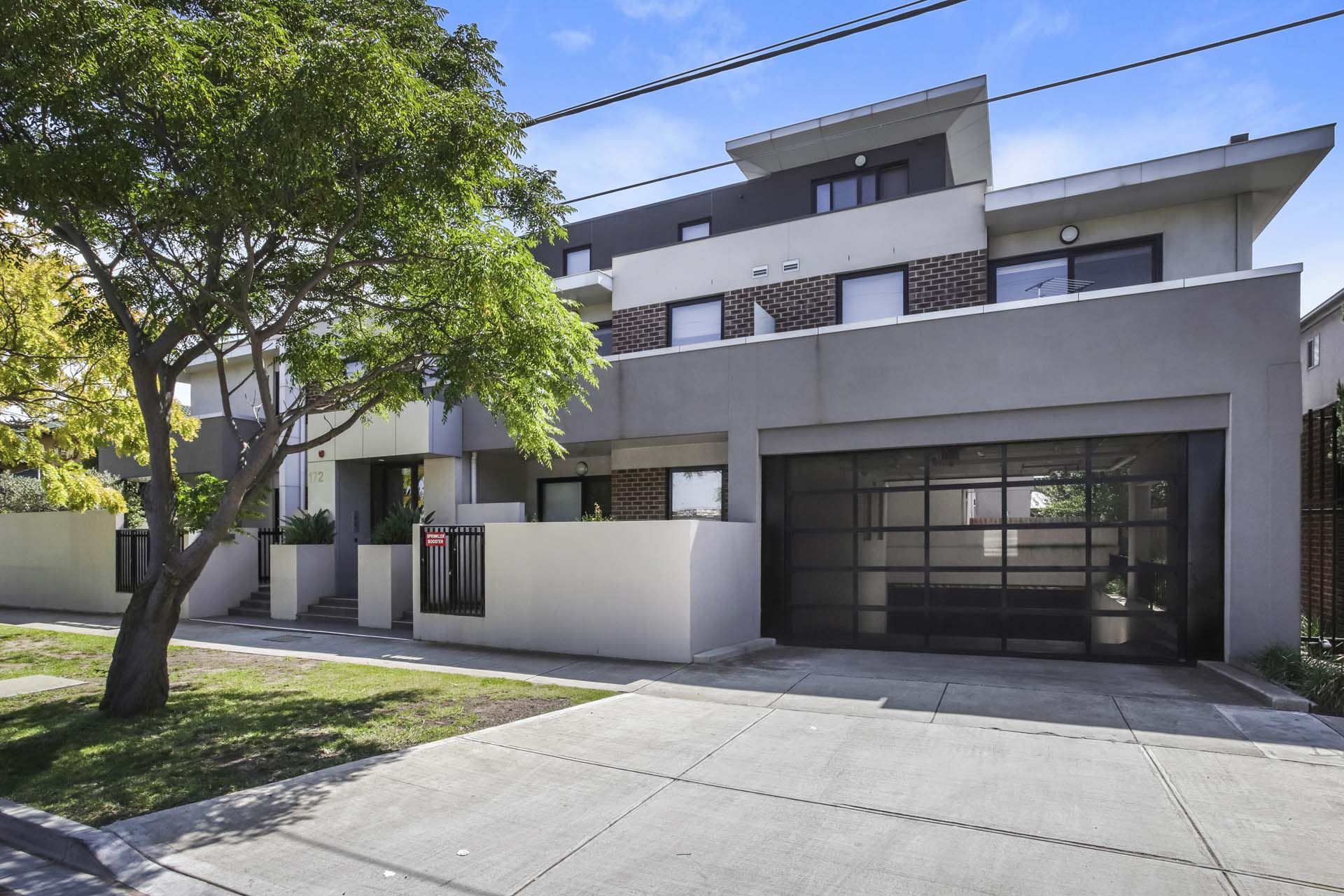G08/172 Rupert Street, West Footscray - Thumbnail 2