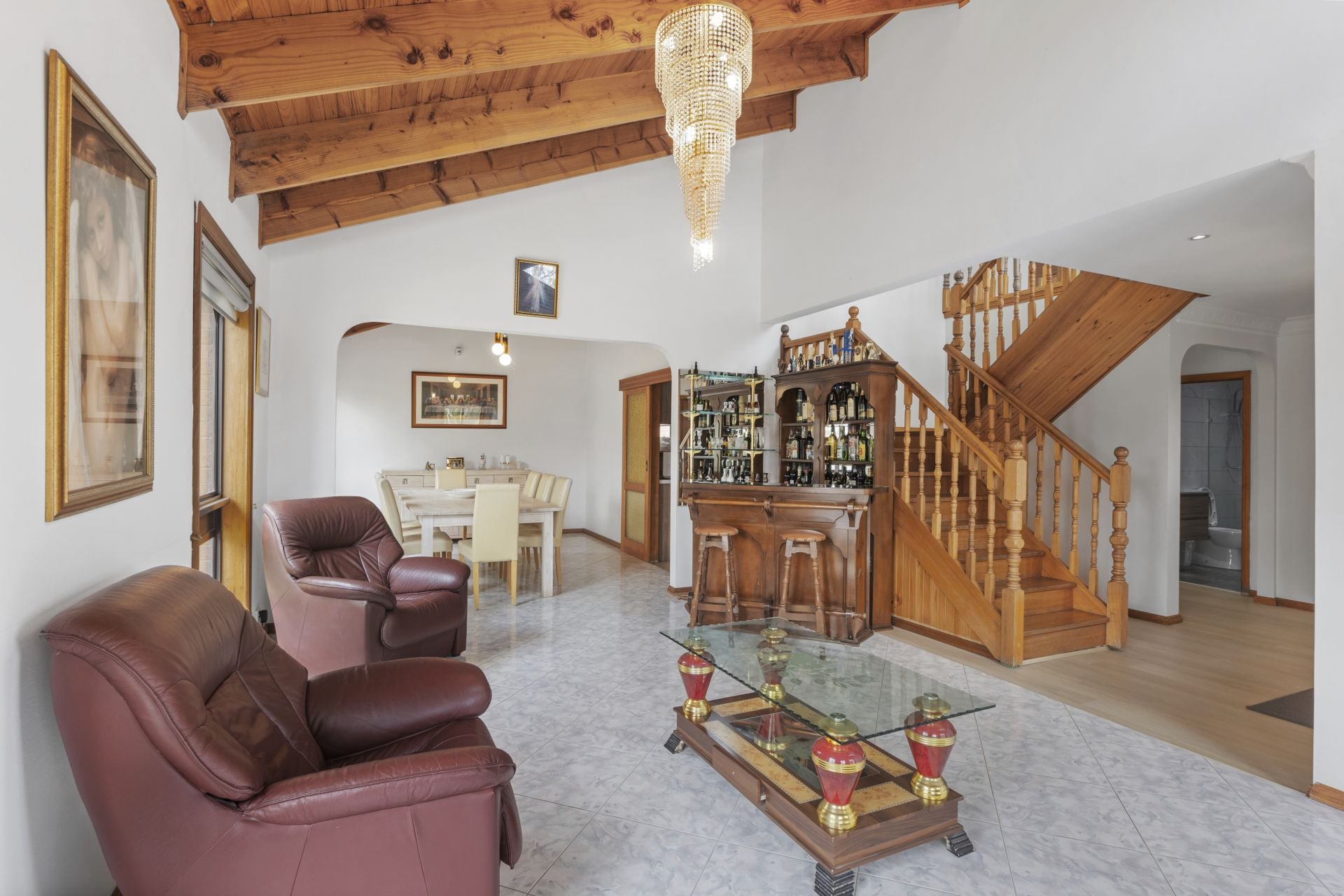 Spacious, Family-Friendly Home In A Prime Reservoir Location